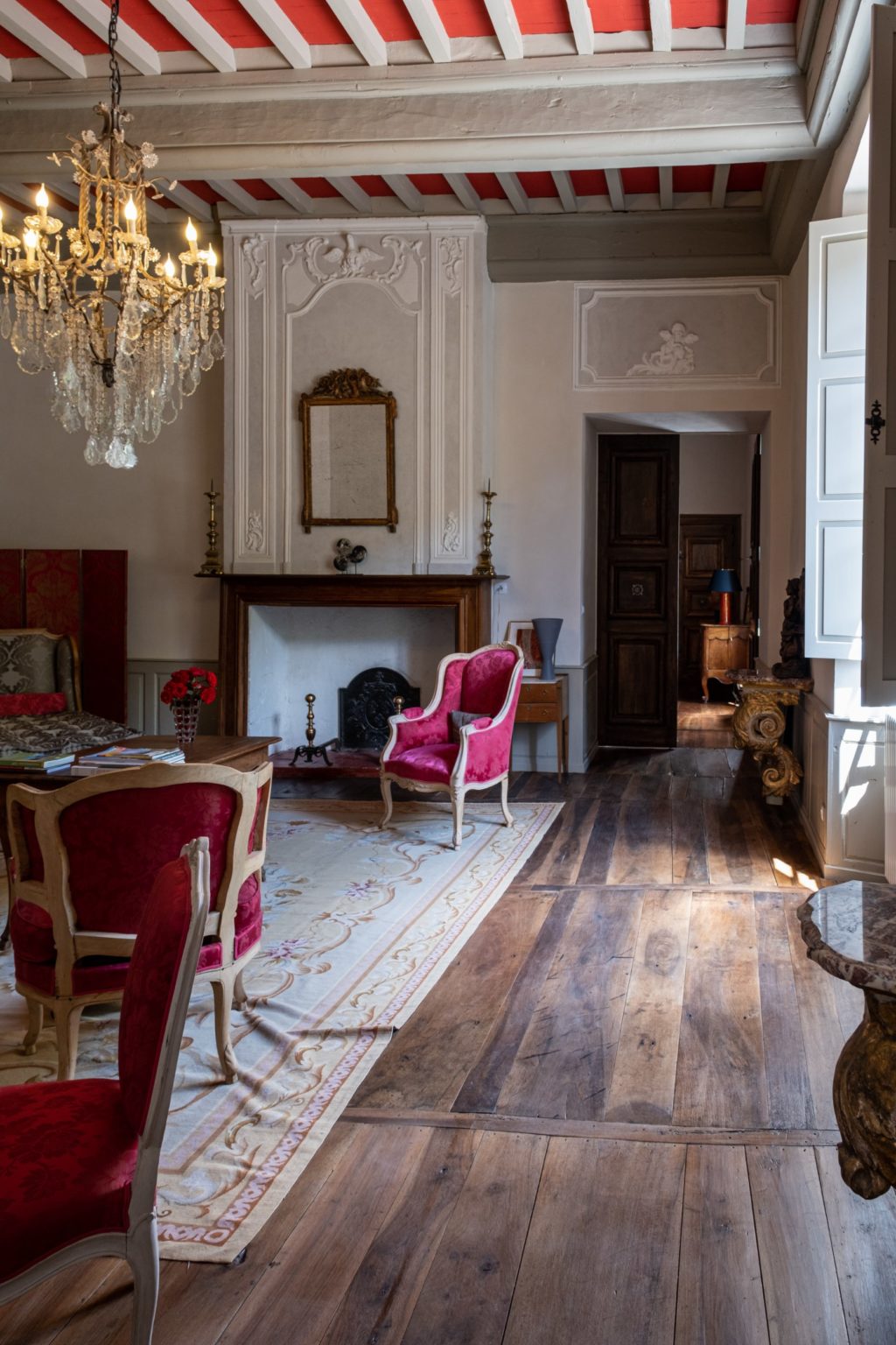 Chateau Larnagol Chambre Hote - Suite Baron de LARNAGOL living room © OTGF L.Berton