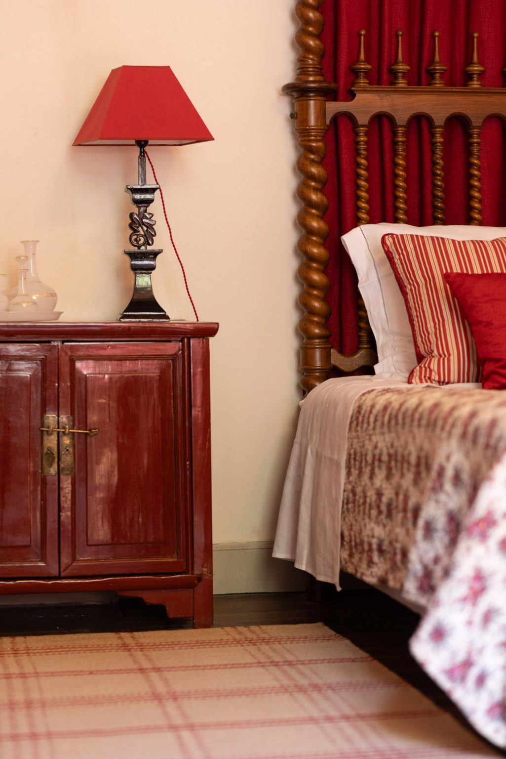 Chateau Larnagol Chambre Hote - Suite Baron de LARNAGOLChambre-©MalikaTurin-0131WEB