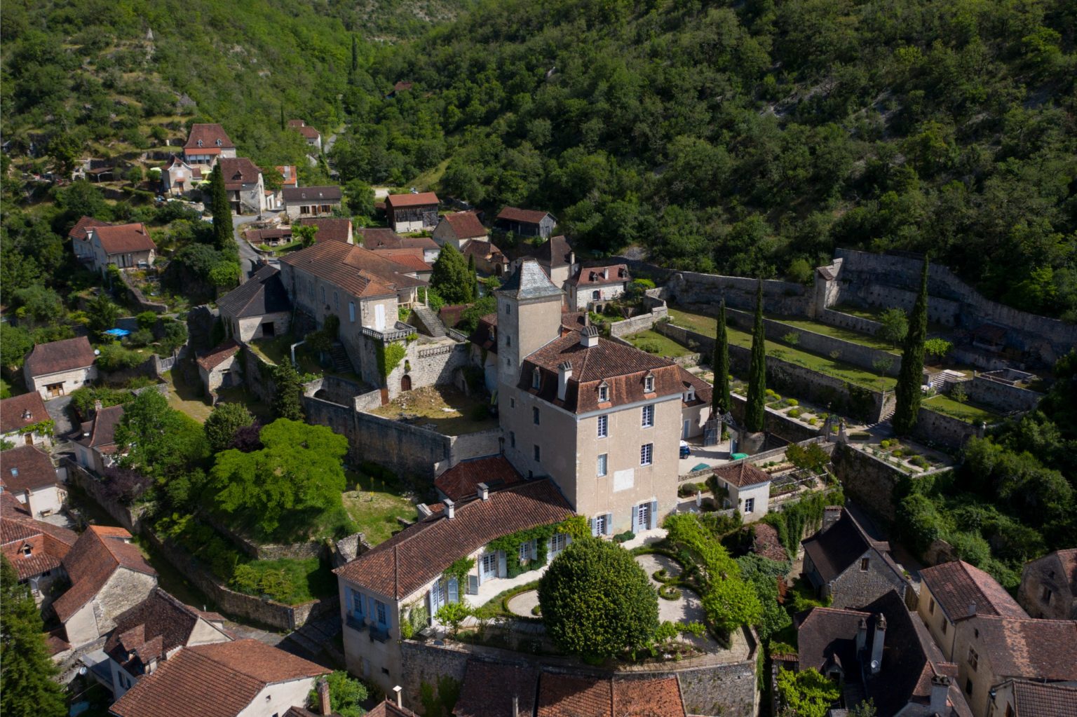 chateau-de-larnagol-dji_0471