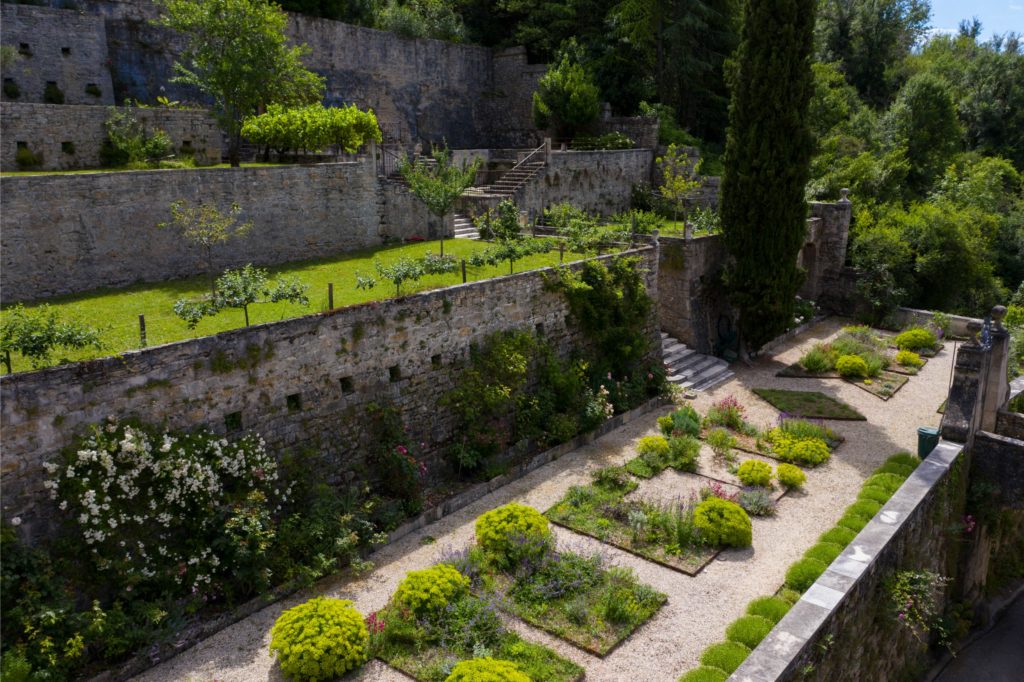 chateau-de-larnagol-dji_0525