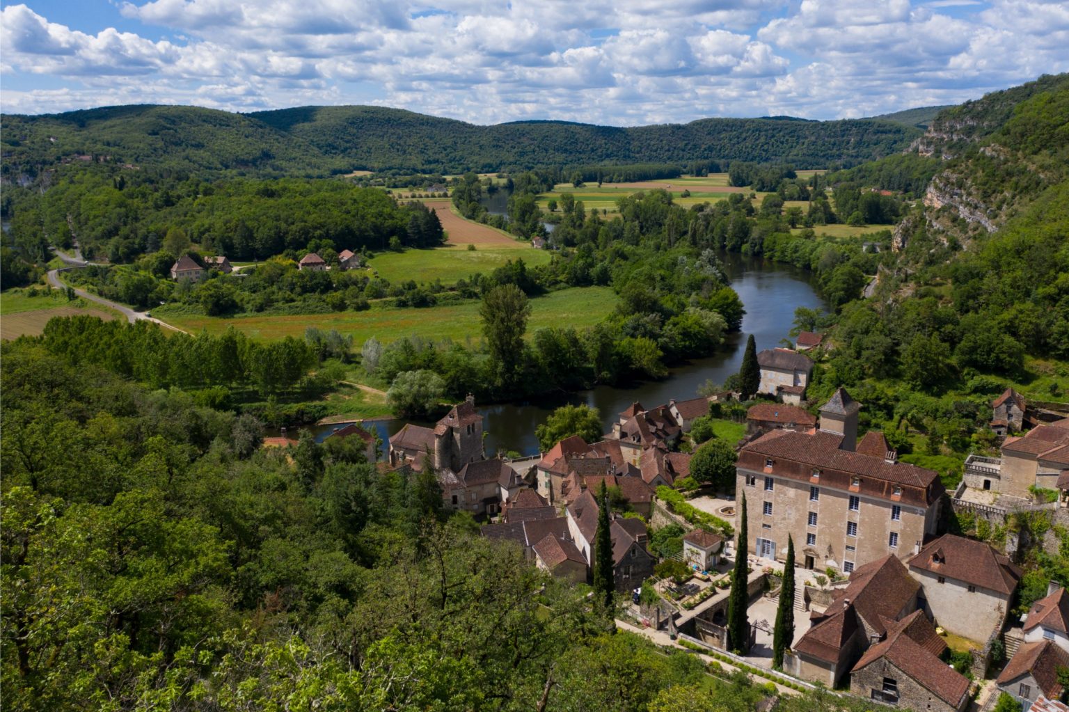 chateau-de-larnagol-dji_0565